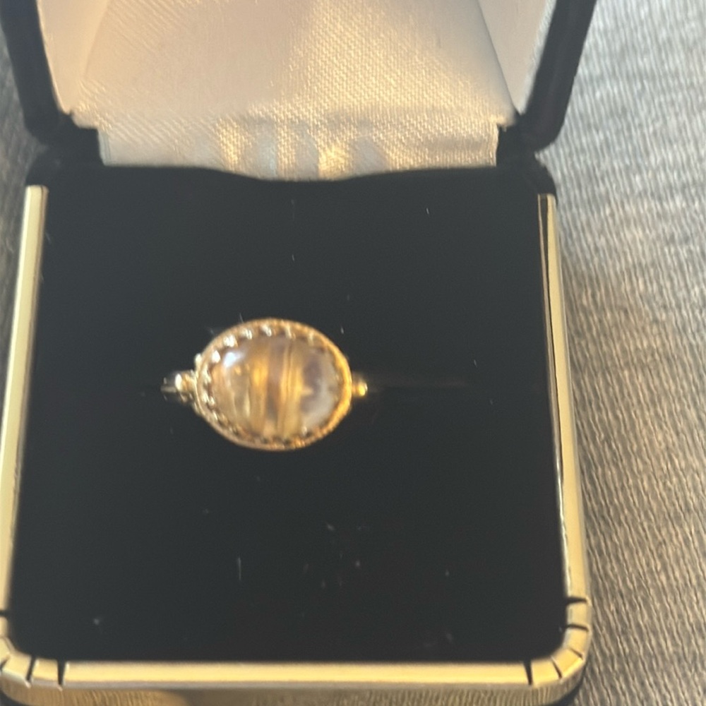 EUC Vintage antique 14k gold and rutilated quartz ring